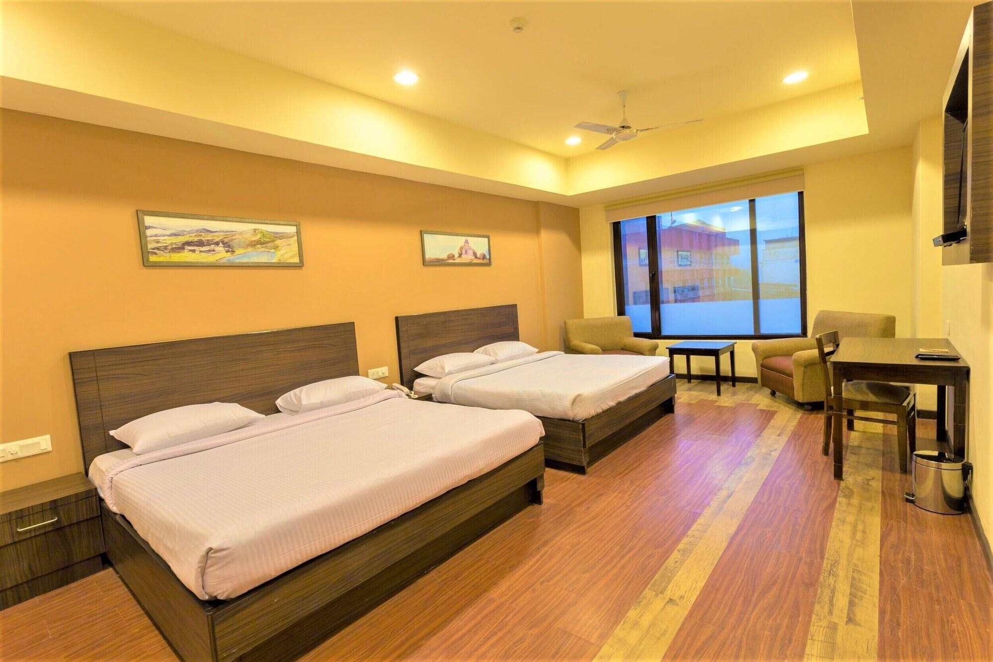 Katra Hotel Katra  Buitenkant foto